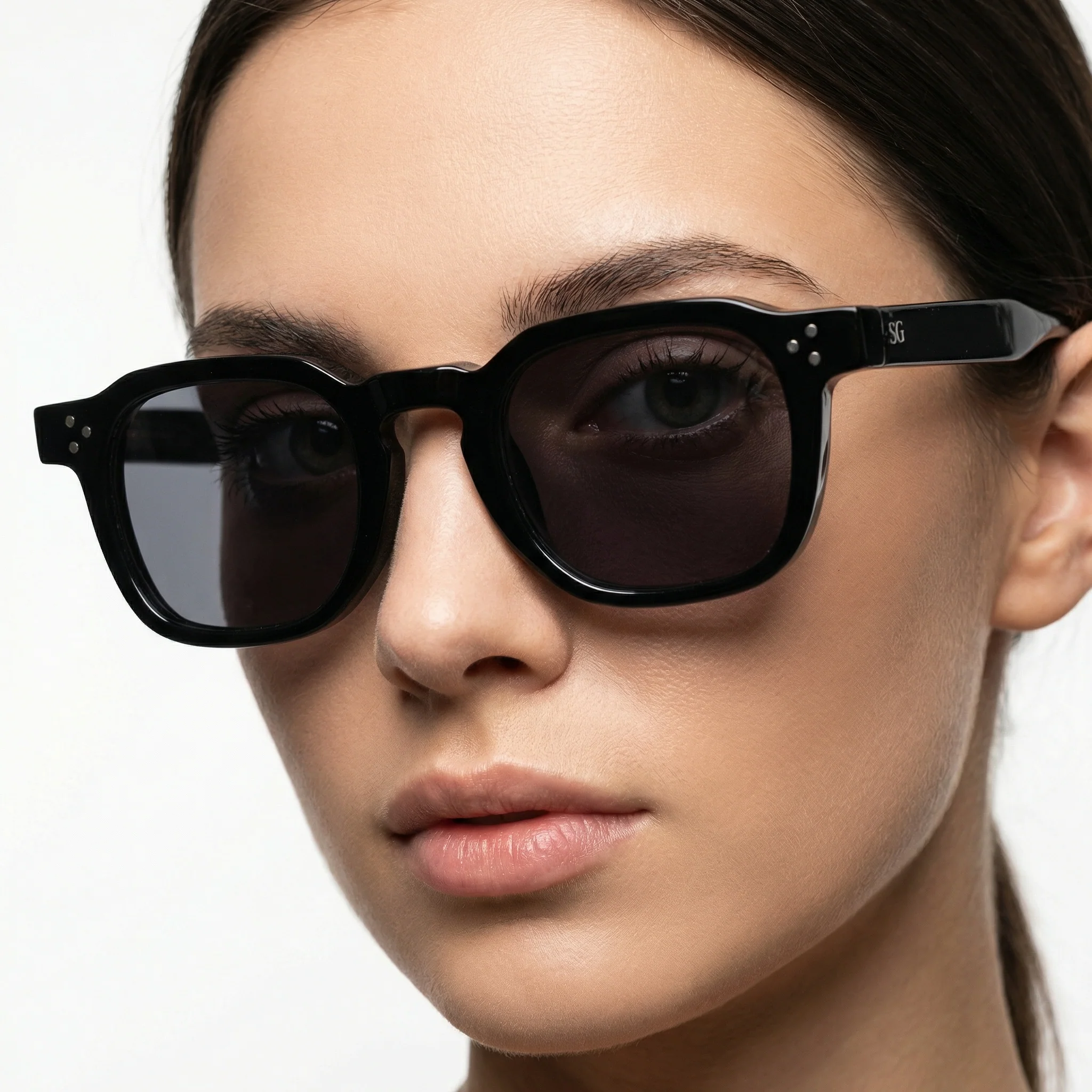 Roger Sunglasses [Black] - Image 5